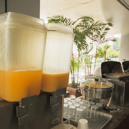 Torres De Alba Hotel & Suites Panama Zewnętrze zdjęcie