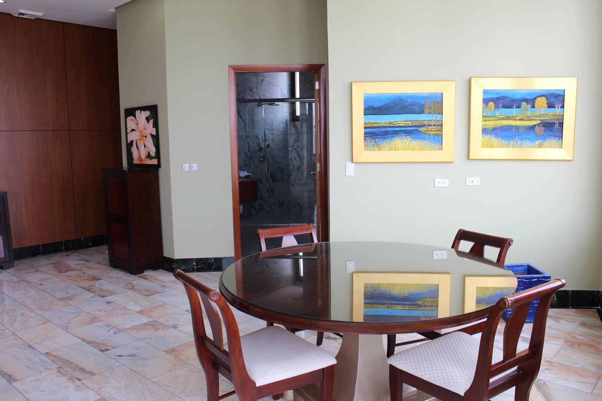 Torres De Alba Hotel & Suites Panama Zewnętrze zdjęcie