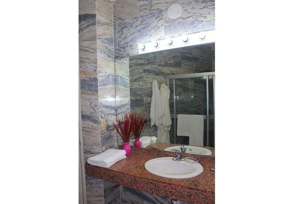 Torres De Alba Hotel & Suites Panama Zewnętrze zdjęcie