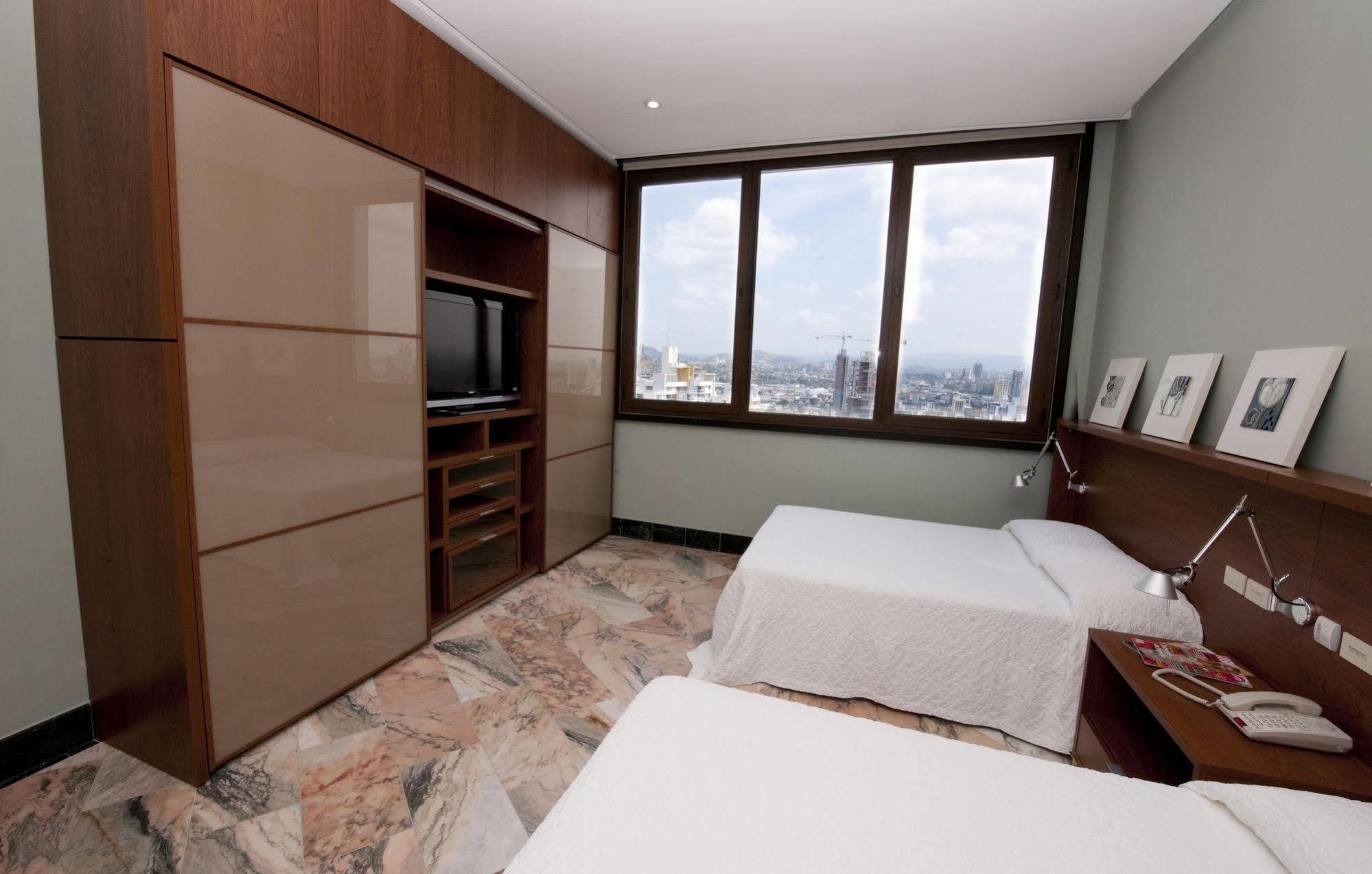 Torres De Alba Hotel & Suites Panama Zewnętrze zdjęcie